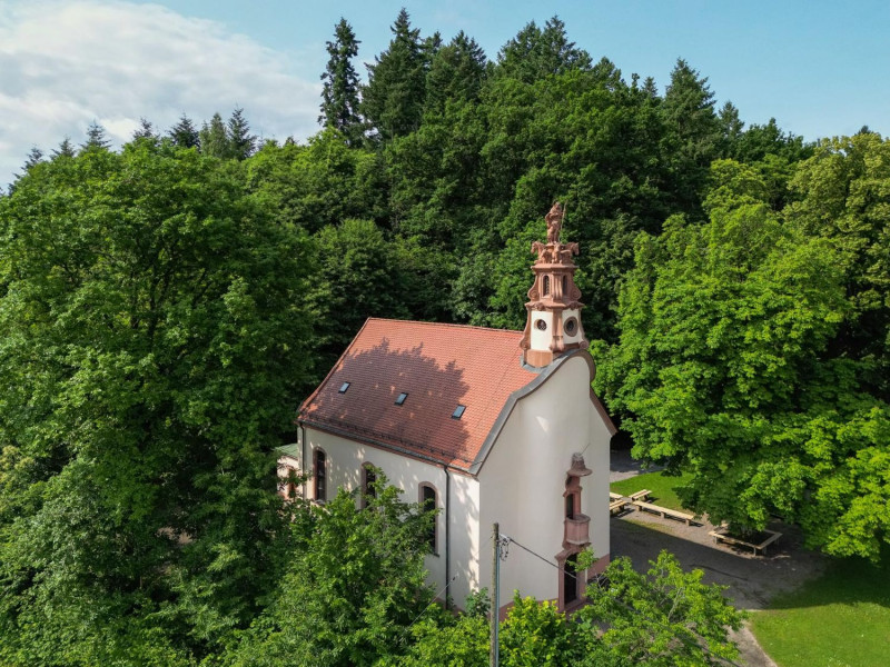 Führung und Vortrag über die Bedeutung und Geschichte der St. Wendel-Kapelle in Bottenau